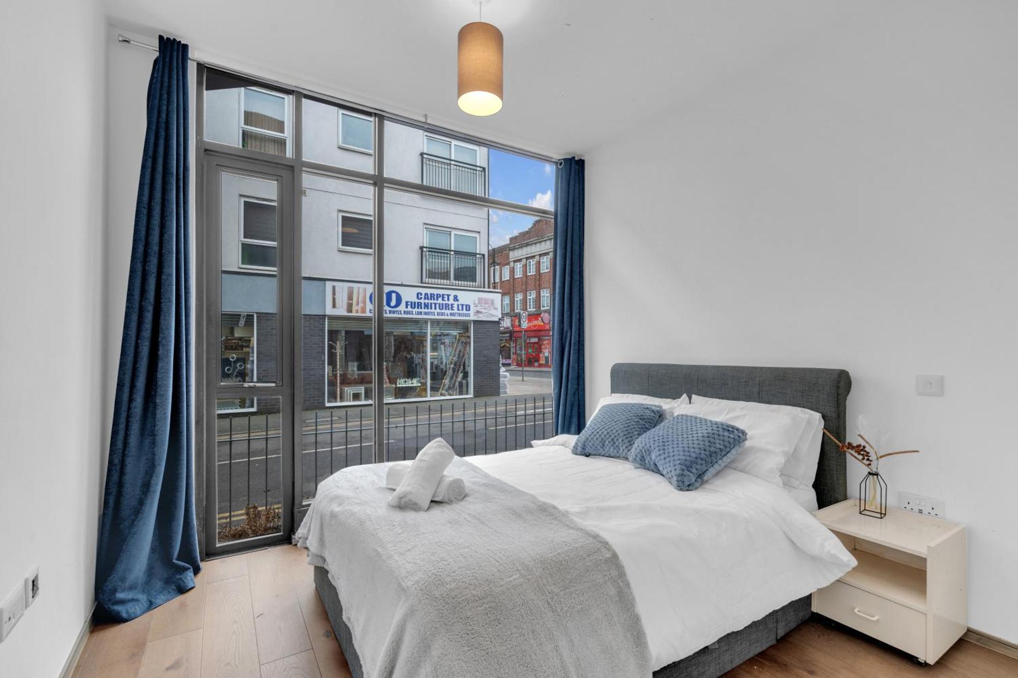 Apartment Luxury Heathrow Airport Yiewsley