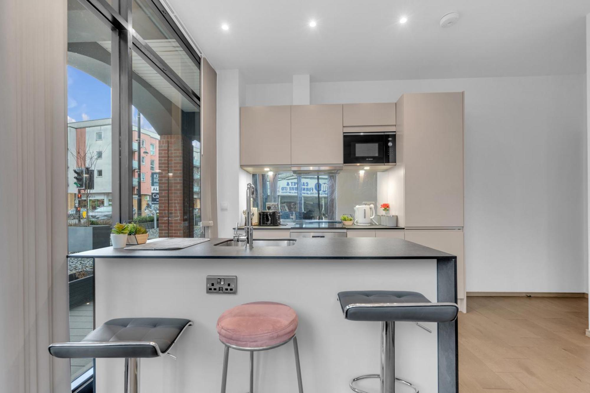 Apartment Luxury Heathrow Airport *